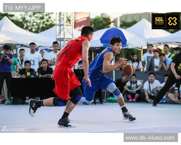 李观洋与头盔视频的对决引发热议背后的真相与影响分析